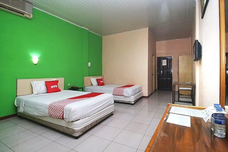 Oyo 2079 Jambi Raya Hotel