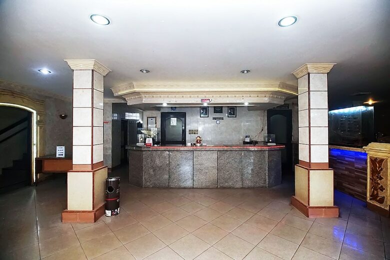 Oyo 2079 Jambi Raya Hotel