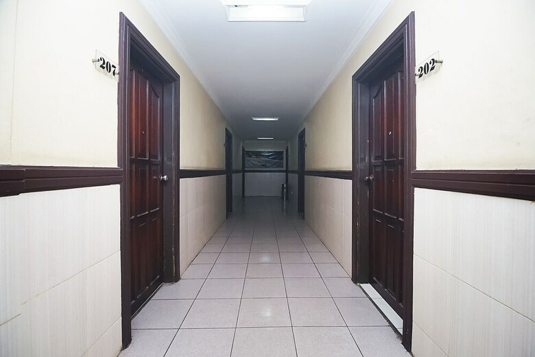 Oyo 2079 Jambi Raya Hotel