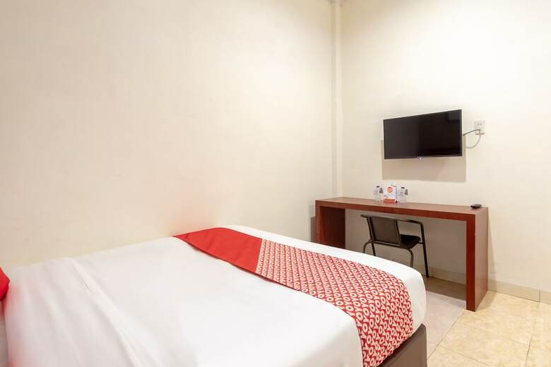 Hotel Oyo 1668 Yvel Homestay