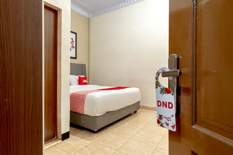 Hotel Oyo 1668 Yvel Homestay