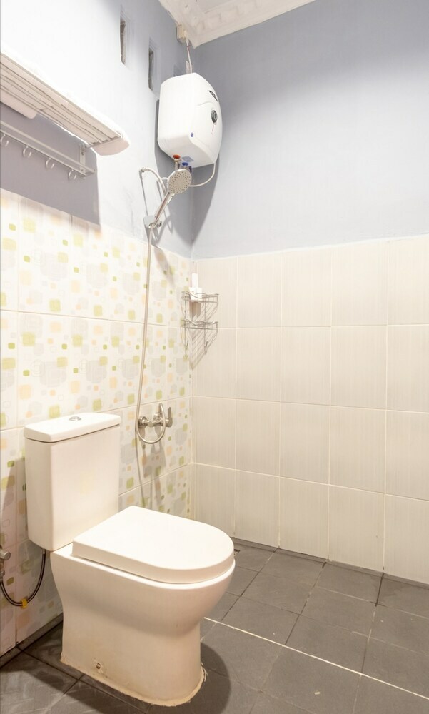 Hotel Oyo 1668 Yvel Homestay