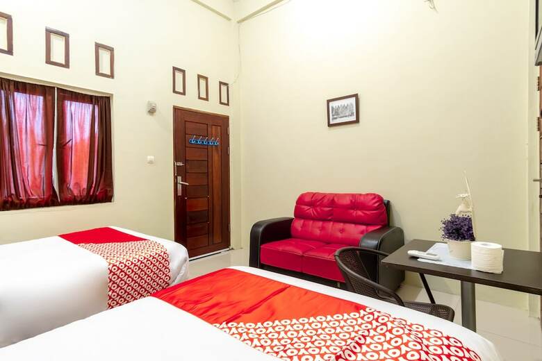 Hotel Oyo 1349 Green Elite Syariah