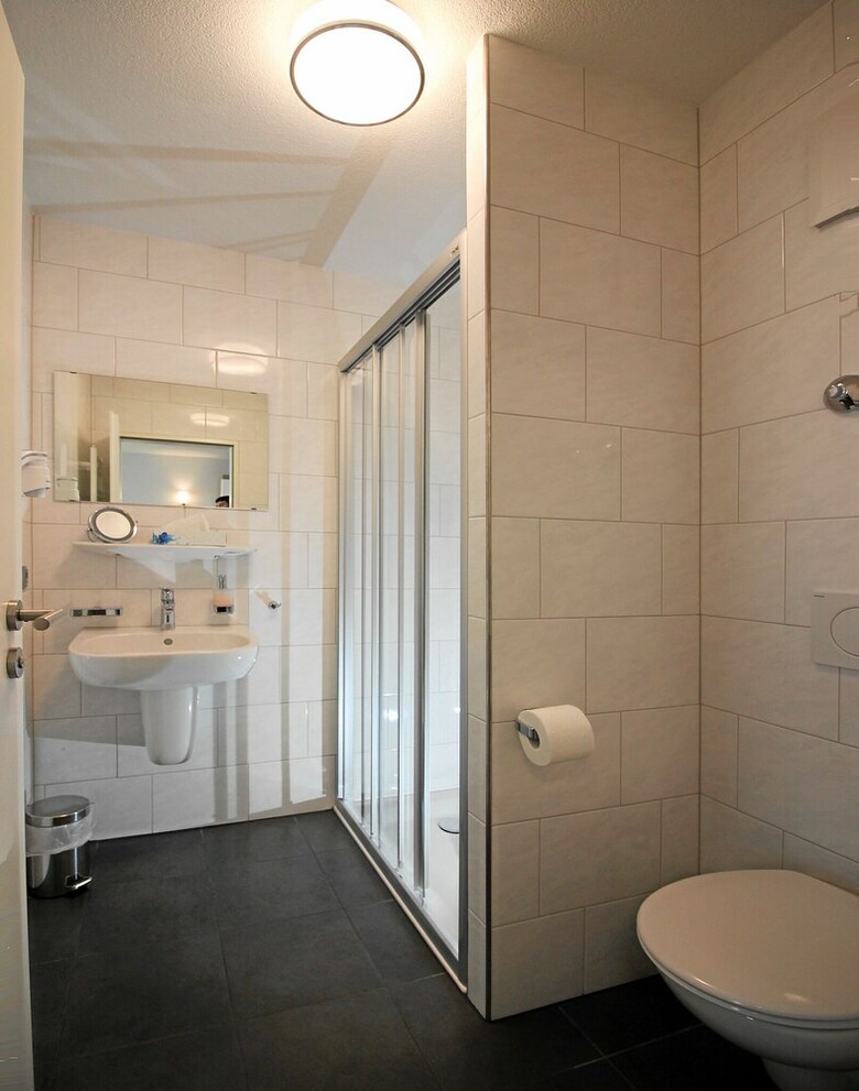 Hotel Axion