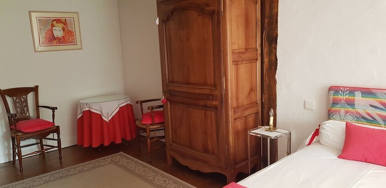 Hotel Bidachuna