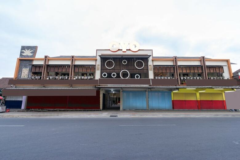 Hotel Oyo 1885 Wisma Wongso Syariah