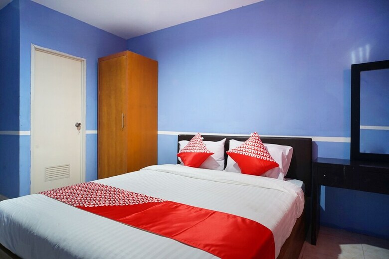 Hostal Oyo 1272 Grand Garuda Guest House