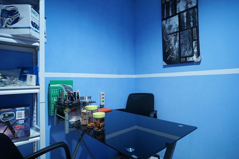 Hostal Oyo 1272 Grand Garuda Guest House