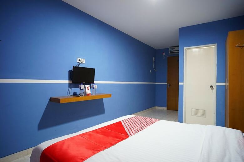 Hostal Oyo 1272 Grand Garuda Guest House