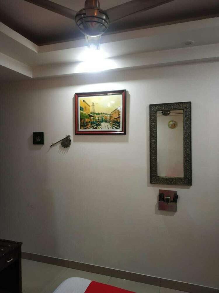 Hotel Adb Rooms Today International Paharganj