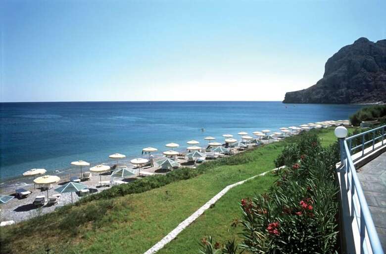 Lutania Beach Hotel