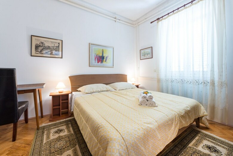 K&l Central Apartments