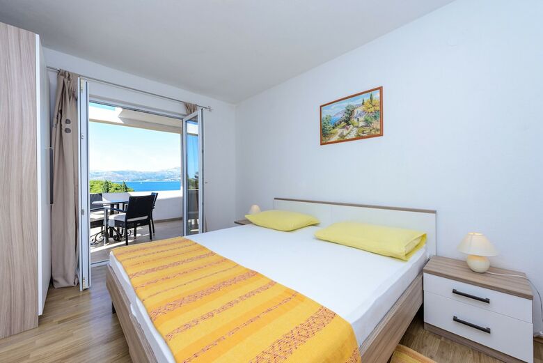 Apartments Aida