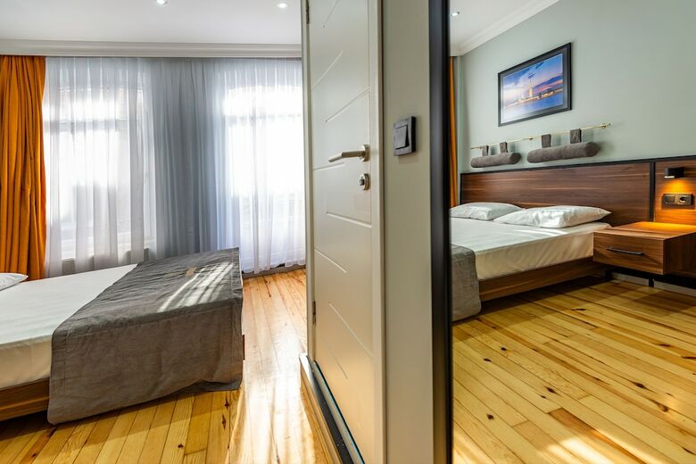 Mayer Select Hotel