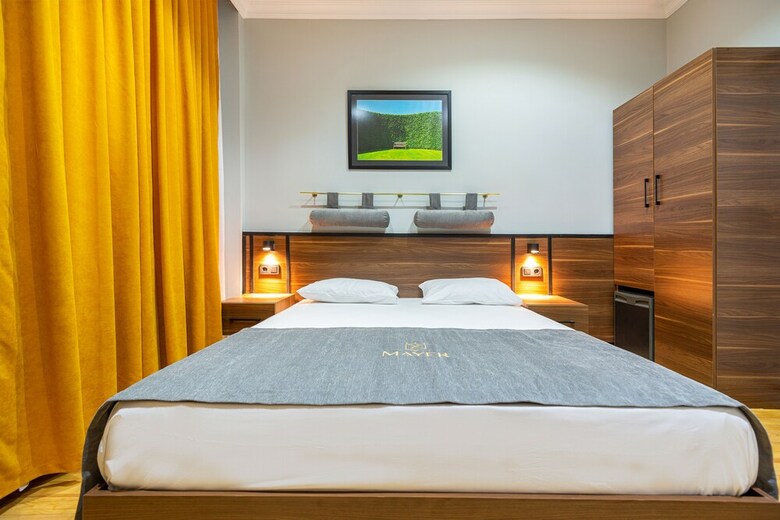 Mayer Select Hotel