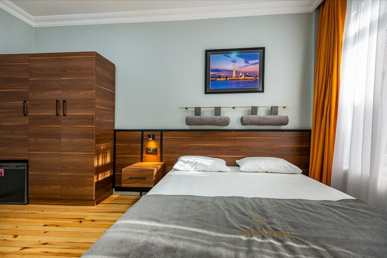 Mayer Select Hotel