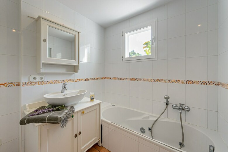 Villa Blanca Santa Eulalia