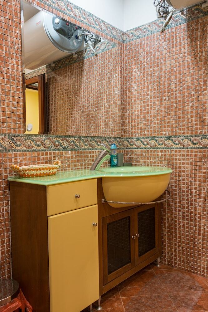 Fm Luxury 1-bdr Apartment - Vesela's