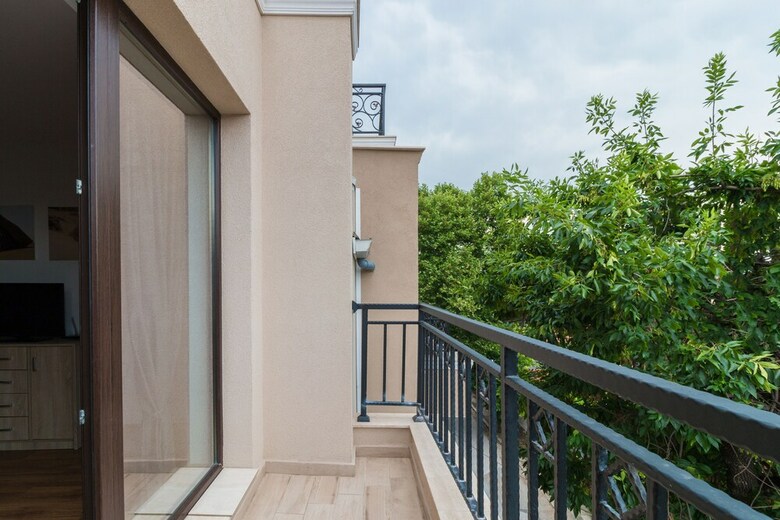 Fm Luxury 1-bdr Apartment - Art And Brights