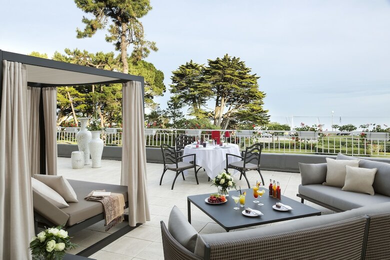 Hotel H�tel Barri�re Le Royal La Baule