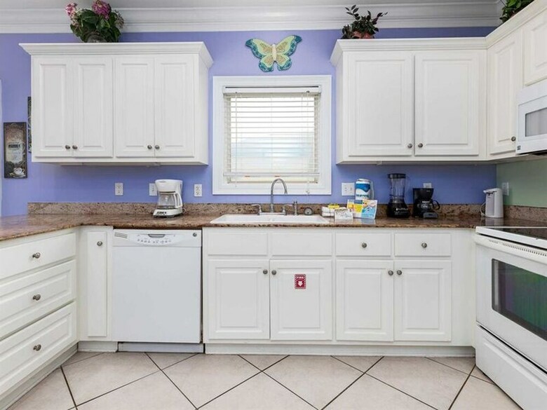 Shells West By Meyer Vacation Rentals