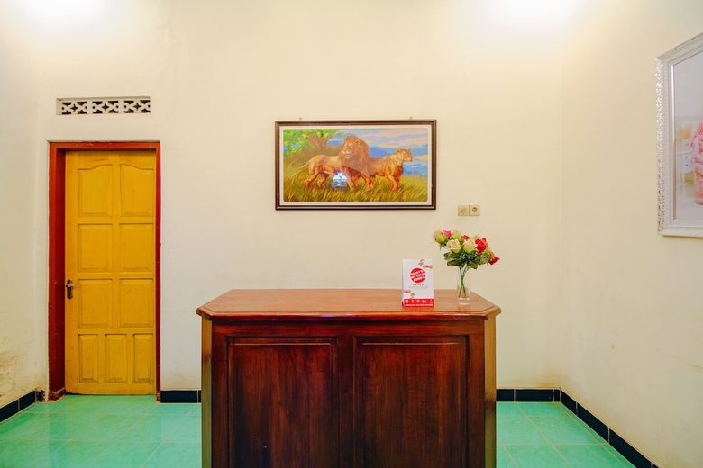 Hostal Oyo 2047 Opak Village Bed & Breakfast