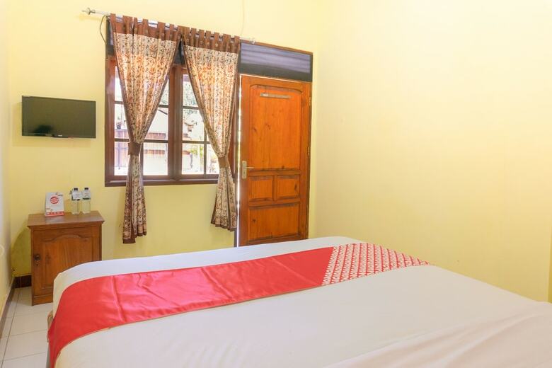 Hostal Oyo 1449 Cahaya Guest House