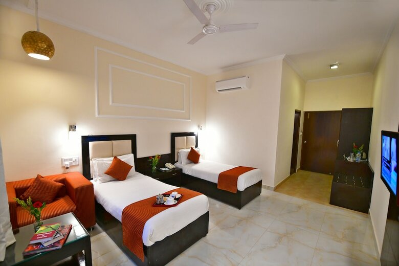 Hotel Pride Kadamb Kunj Resort - Bharatpur