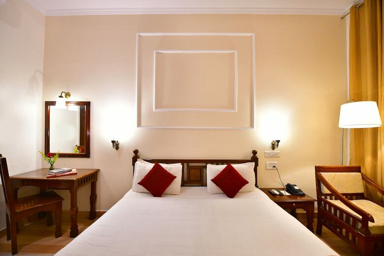 Hotel Pride Kadamb Kunj Resort - Bharatpur