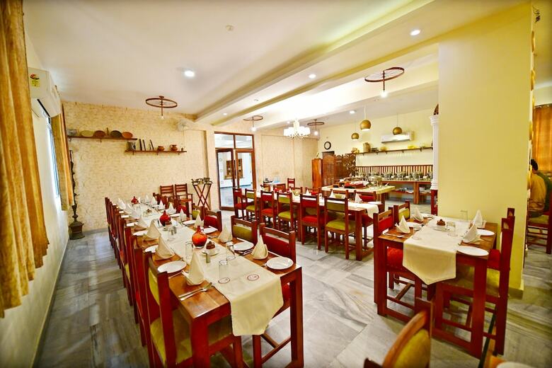 Hotel Pride Kadamb Kunj Resort - Bharatpur