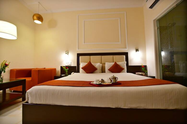 Hotel Pride Kadamb Kunj Resort - Bharatpur
