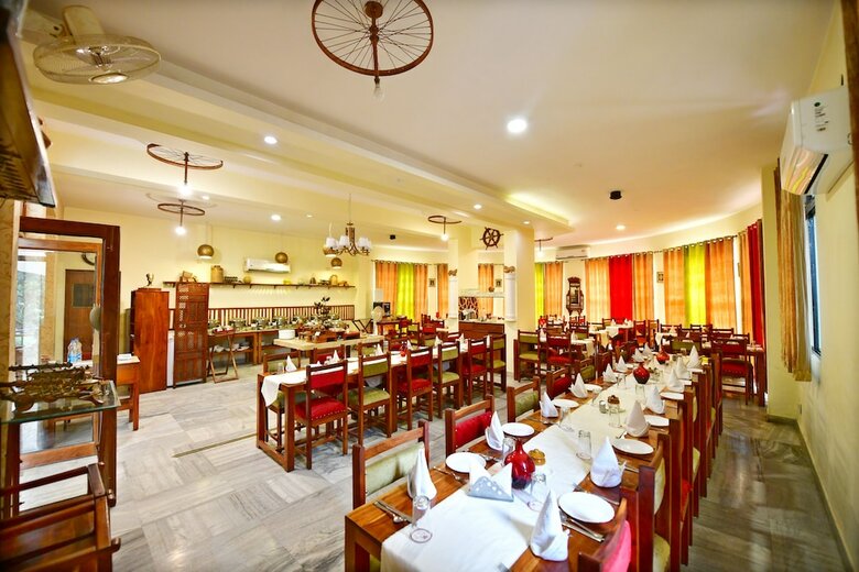 Hotel Pride Kadamb Kunj Resort - Bharatpur