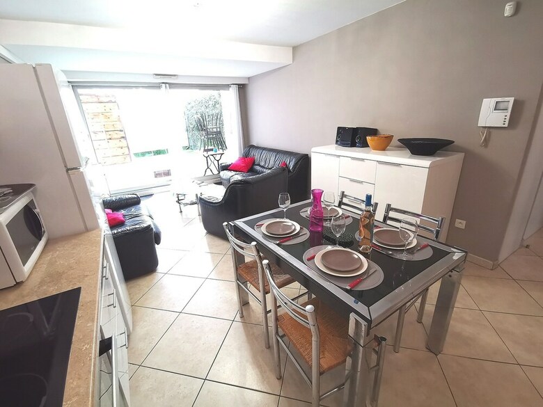 Apartamento 3 P Proche Mer, Calme, Parking, Wifi