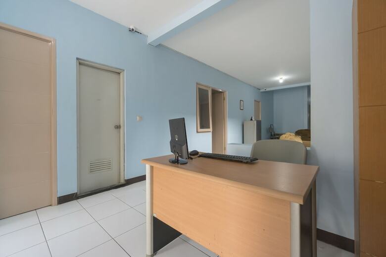 Hotel Oyo 2110 Rotterdam Guest House