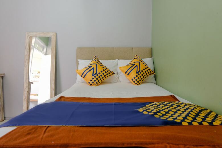 Hostal Spot On 1712 Griya Shanta Residence