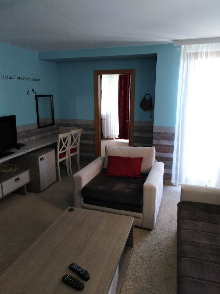 Hotel Milmari