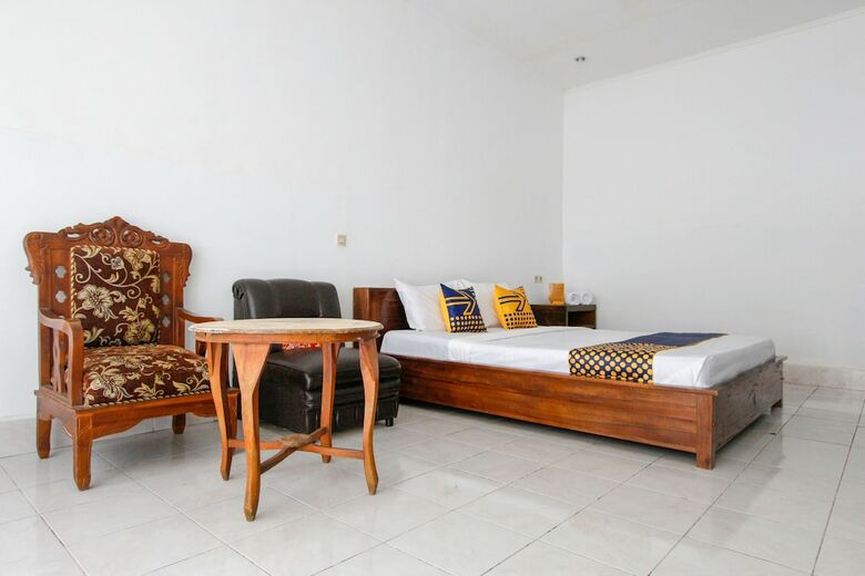Hostal Spot On 2167 Creative Bungalow