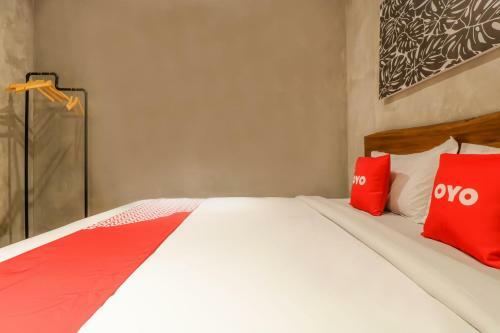 Hotel Oyo 2136 Escotel Krisnantara