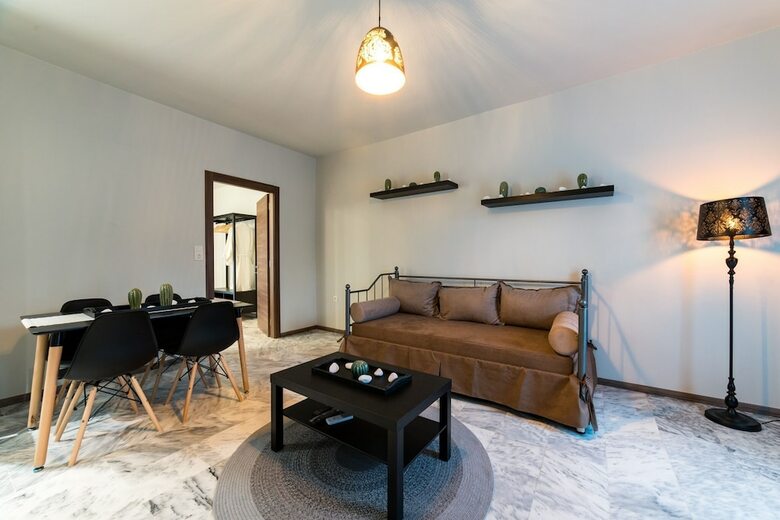 Bed & Breakfast Oinoelia Luxury Suites & Residence