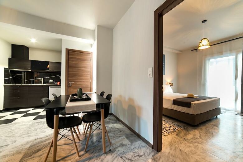 Bed & Breakfast Oinoelia Luxury Suites & Residence