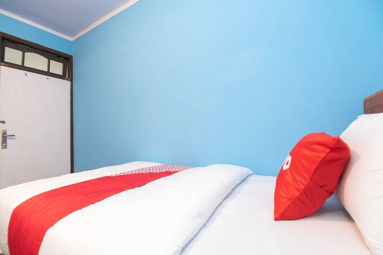 Hotel Oyo 1852 Intan Bromo Homestay