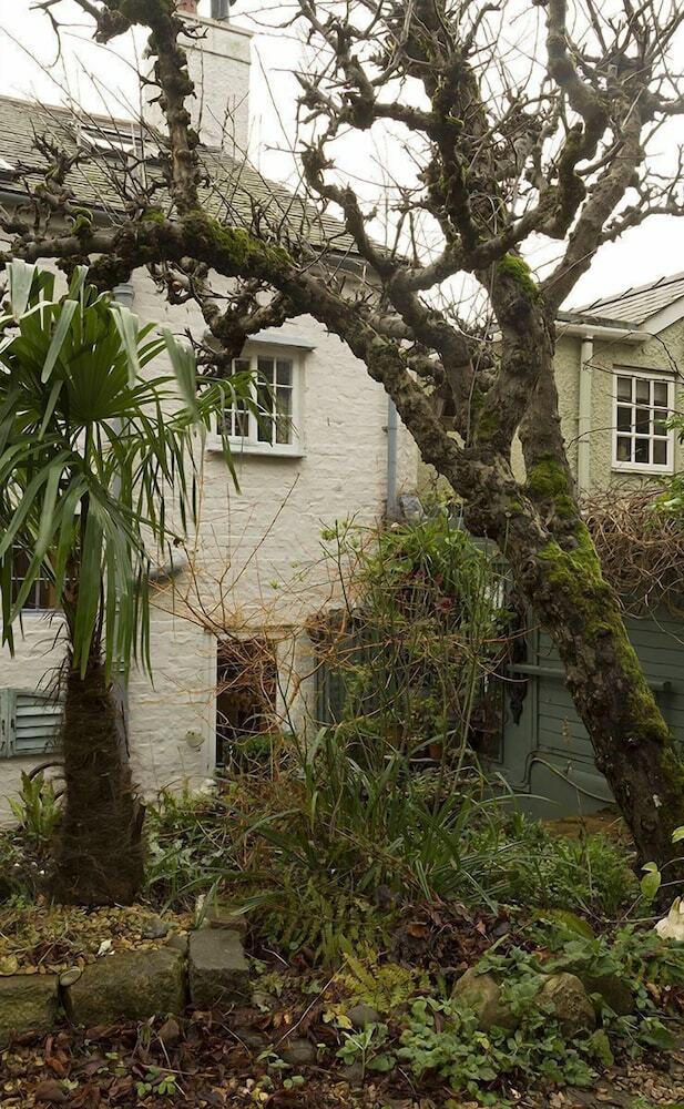Apple Tree Cottage