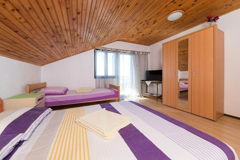 Apartments Sani