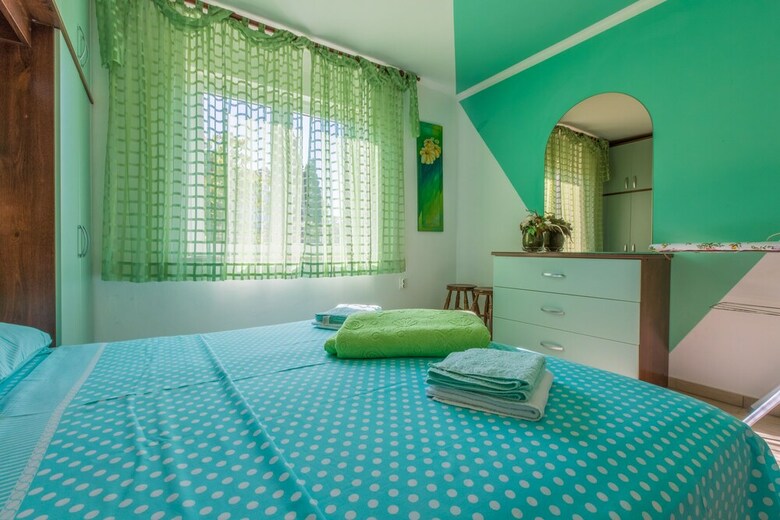Apartment Mladenka