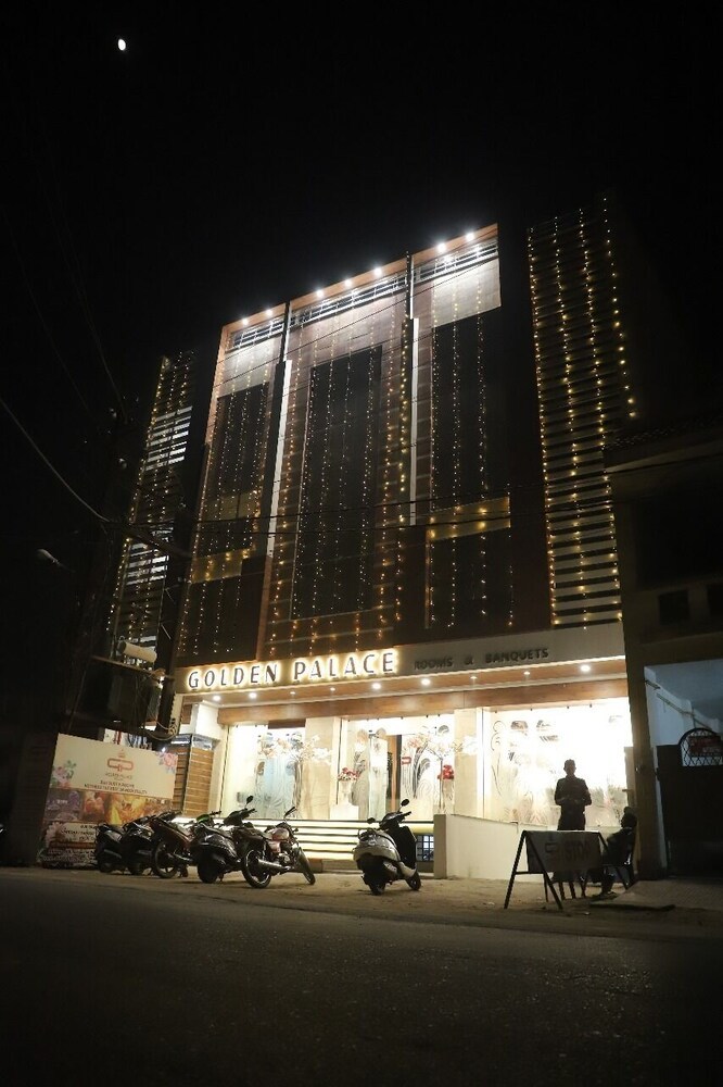 Hotel Golden Palace