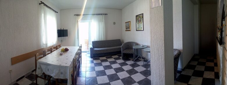 Goga Apartments