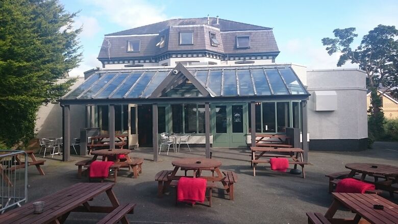 The Menai Hotel