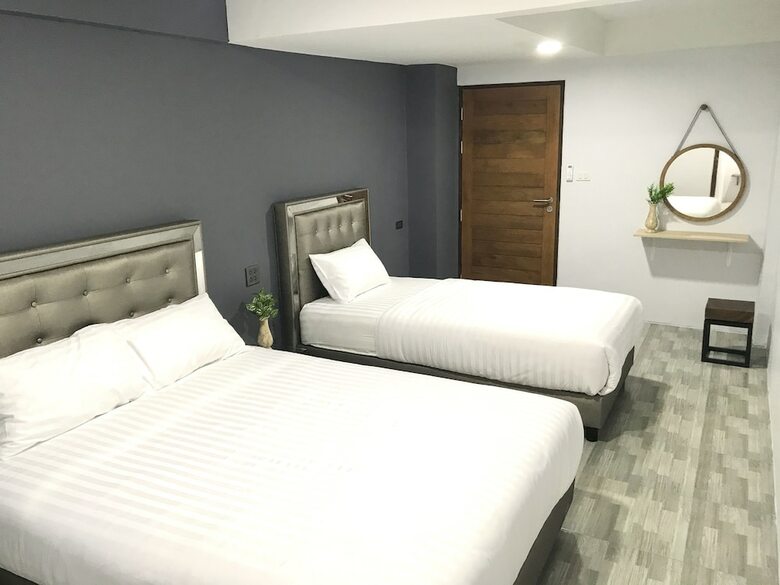 Hotel The Silver Stag 5mins Bts 9mins Jjmarket