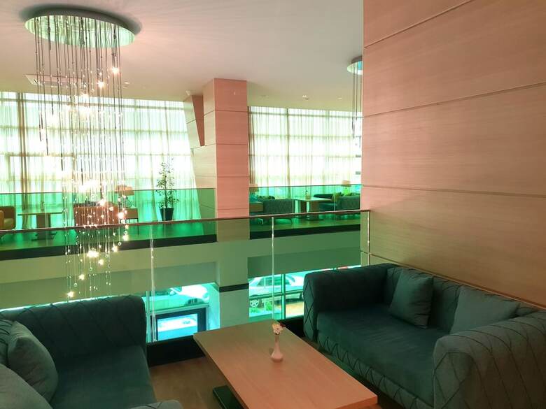Apartamentos Mega Palace
