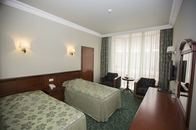 Hotel Russia